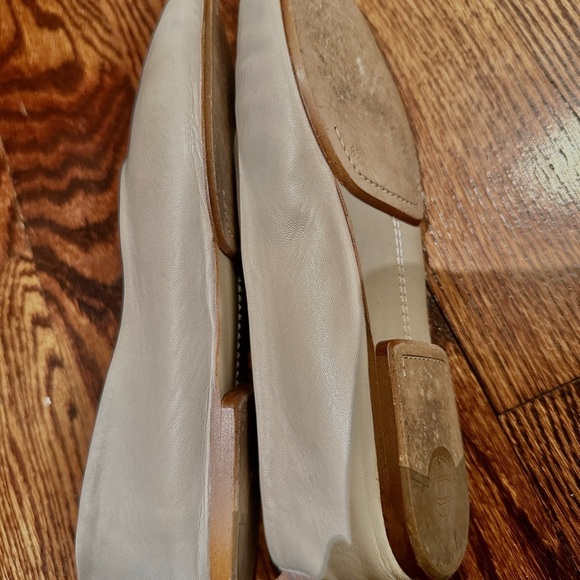 Womens massimo dutti ivory/ stone colour  leather flats size 36 light comfy - Picture 5 of 7